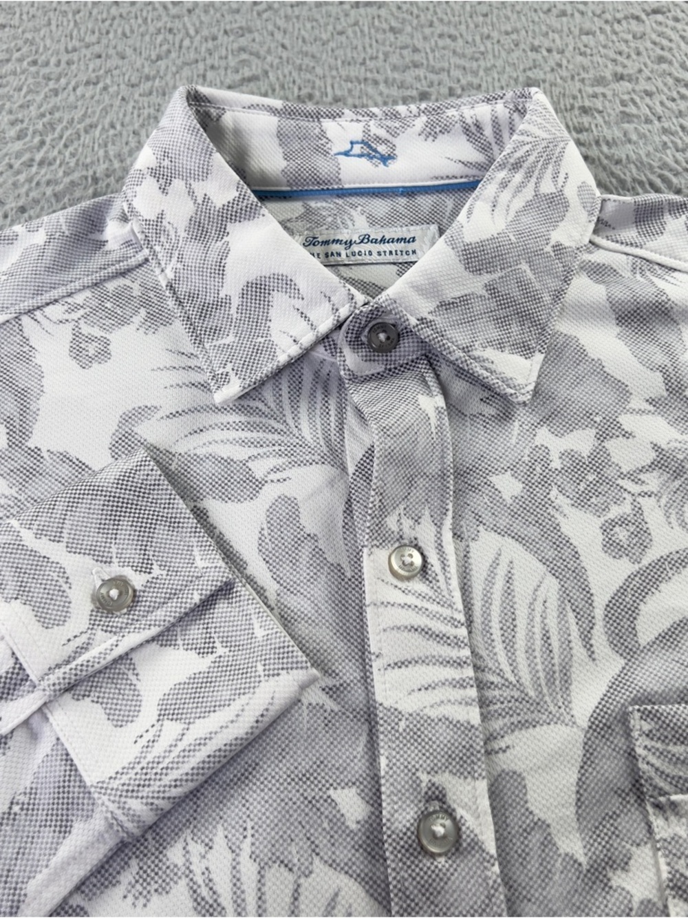 Tommy Bahama The San Lucio Stretch Shirt Mens M White Gray Islandzone Tropical - Picture 1 of 12
